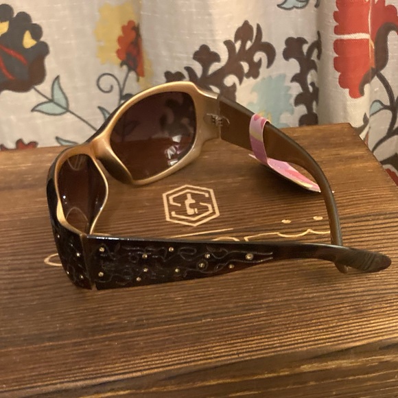 NWT Solargenics Women’s Fashion UV Sunglasses - Picture 4 of 4